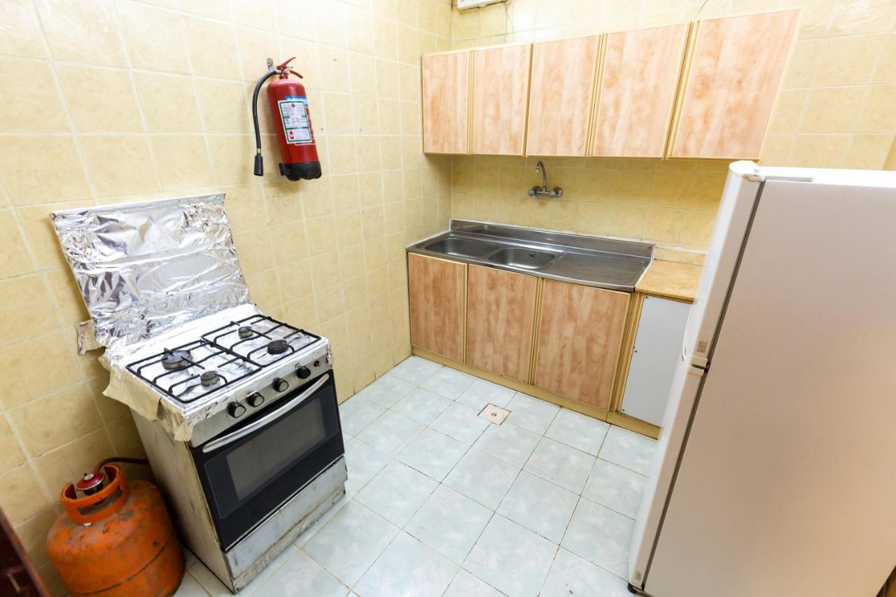 Al Eairy Furnished Apartments - Al Bahah 3 Εξωτερικό φωτογραφία