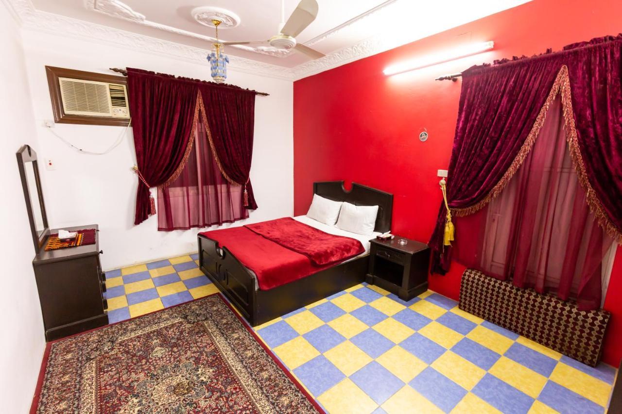 Al Eairy Furnished Apartments - Al Bahah 3 Εξωτερικό φωτογραφία