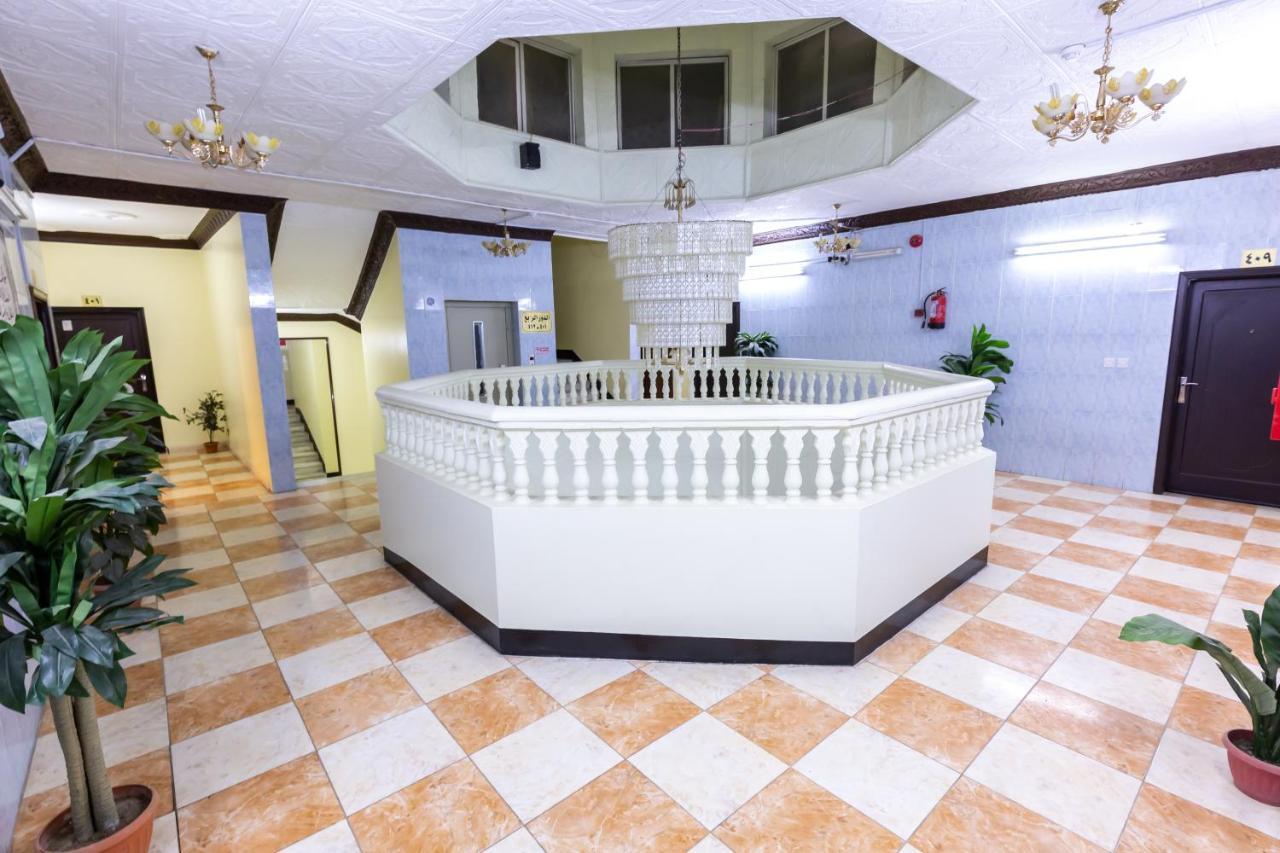 Al Eairy Furnished Apartments - Al Bahah 3 Εξωτερικό φωτογραφία