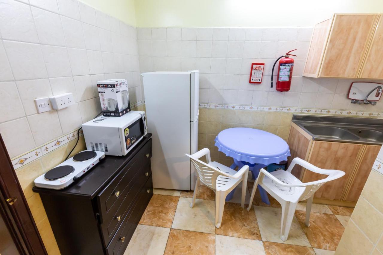 Al Eairy Furnished Apartments - Al Bahah 3 Εξωτερικό φωτογραφία