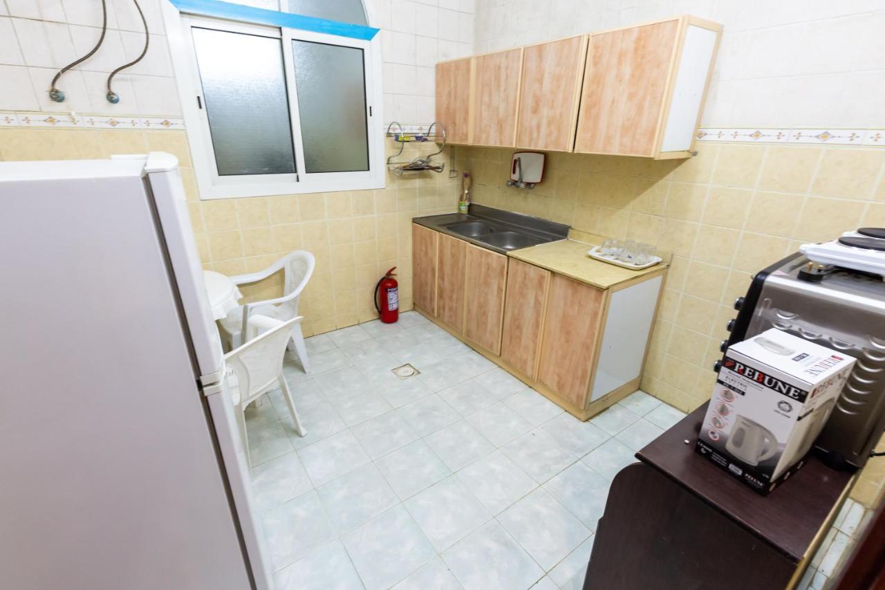 Al Eairy Furnished Apartments - Al Bahah 3 Εξωτερικό φωτογραφία